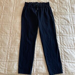 LULULEMON on the fly jogger